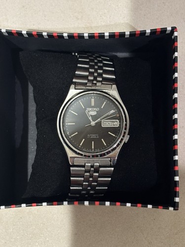 Seiko day date men - day, men’s
