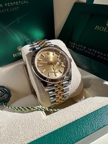 For jubilee two tone - for, gold