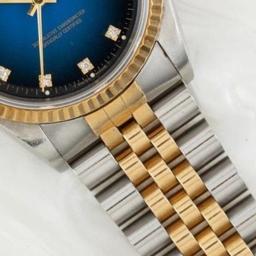 Two tone jubilee - tone, style
