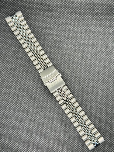 New 18mm jubilee watch - new,